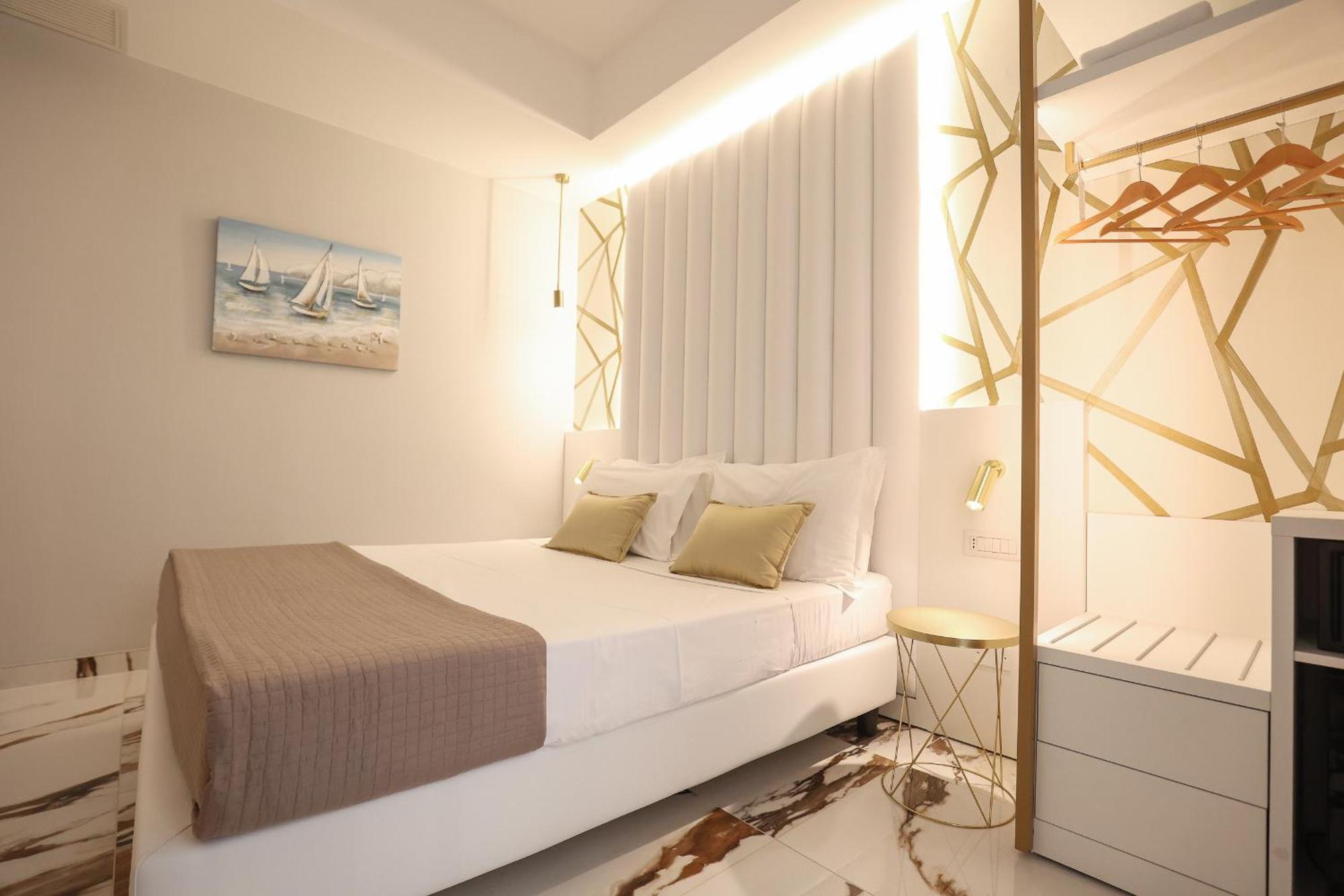 Hotel Cenisio 里米尼 外观 照片